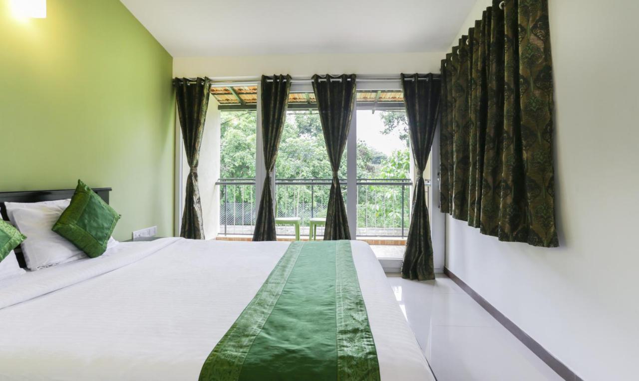 Treebo Laa Gardenia Resort, Nilavoor Lake Yelagiri Esterno foto