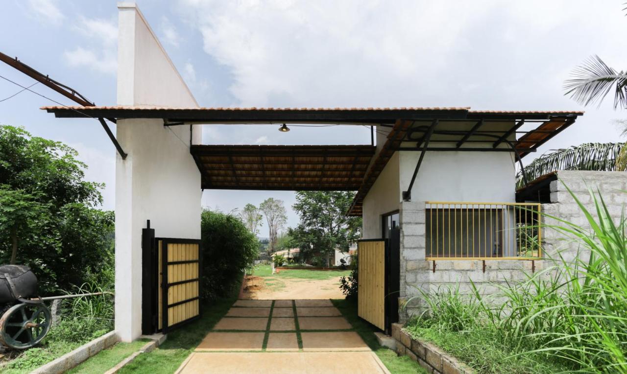 Treebo Laa Gardenia Resort, Nilavoor Lake Yelagiri Esterno foto